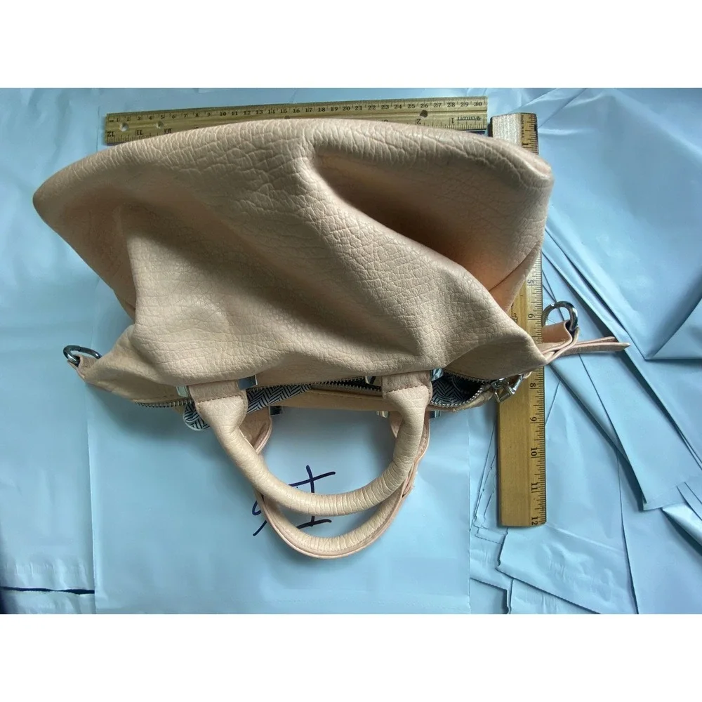 Peach Textured Satchel Handbag Silver Hardware‎
